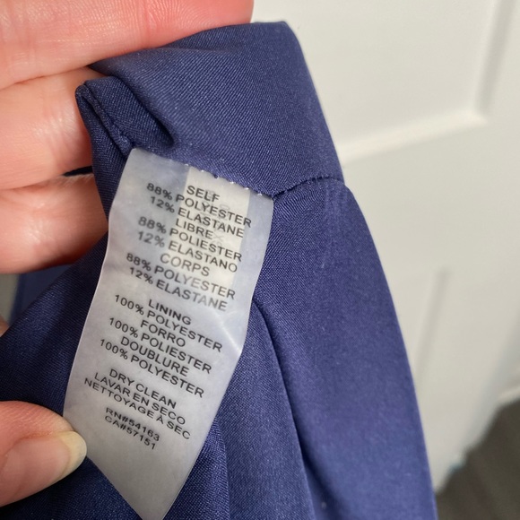 Vince Camuto Navy Tiered Ruffle Cocktail Dress Women’s Size 8 - Picture 6 of 6